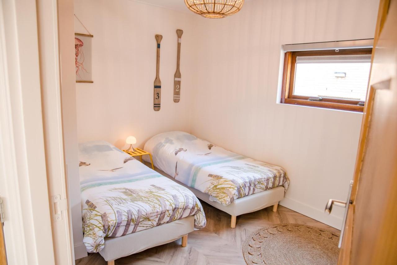 Beachhouse Anna, 1 Minute Walk To The Beach And Centre Of Katwijk, Free Private Parking Next To The House ! Katwijk aan Zee Exteriör bild