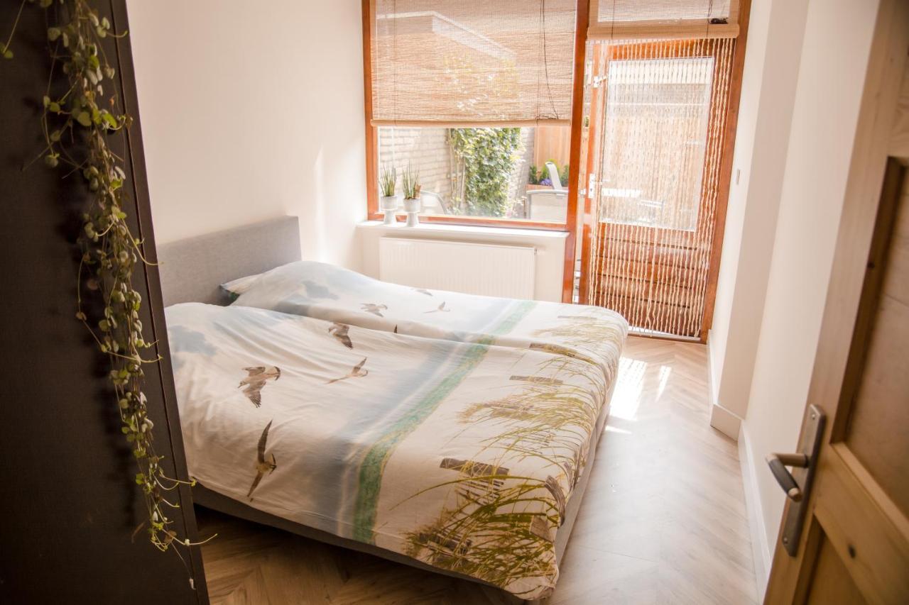 Beachhouse Anna, 1 Minute Walk To The Beach And Centre Of Katwijk, Free Private Parking Next To The House ! Katwijk aan Zee Exteriör bild